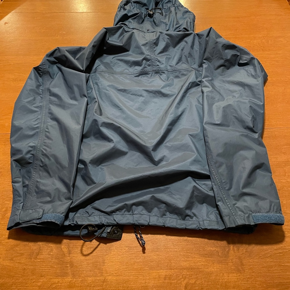 Patagonia Ski Jacket - Picture 2 of 2